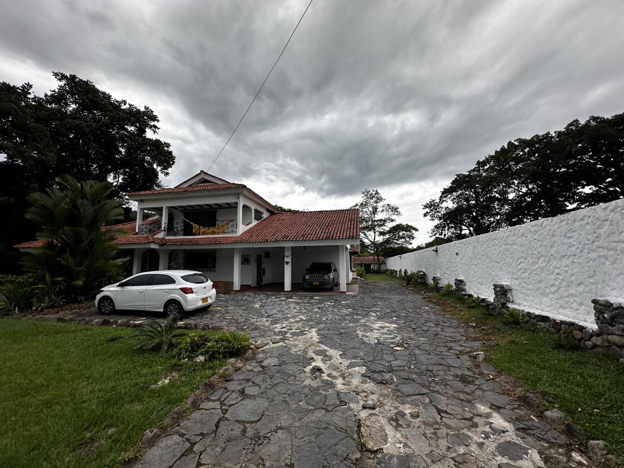 Doral House Villavicencio Bavaria Exterior photo