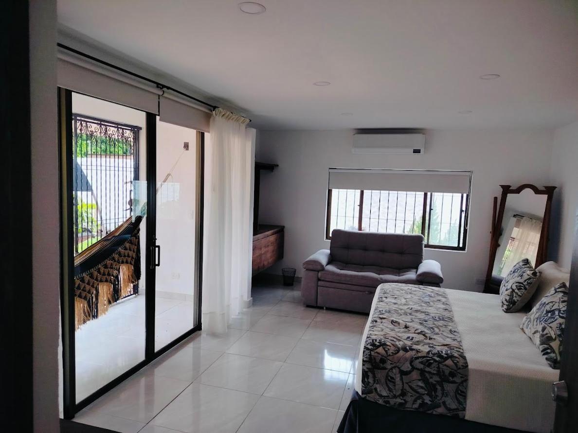 Doral House Villavicencio Bavaria Exterior photo