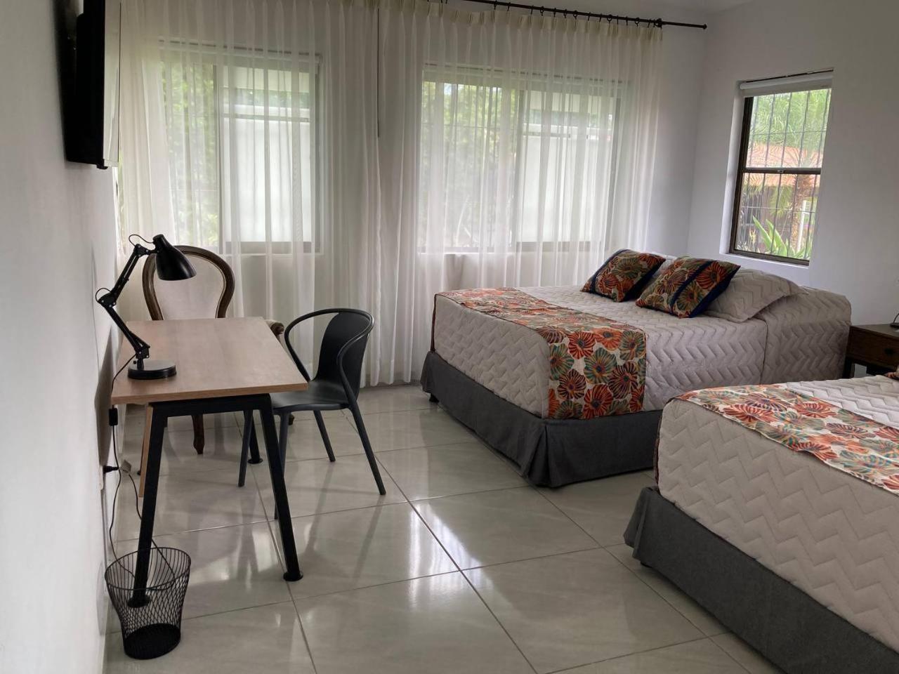 Doral House Villavicencio Bavaria Exterior photo